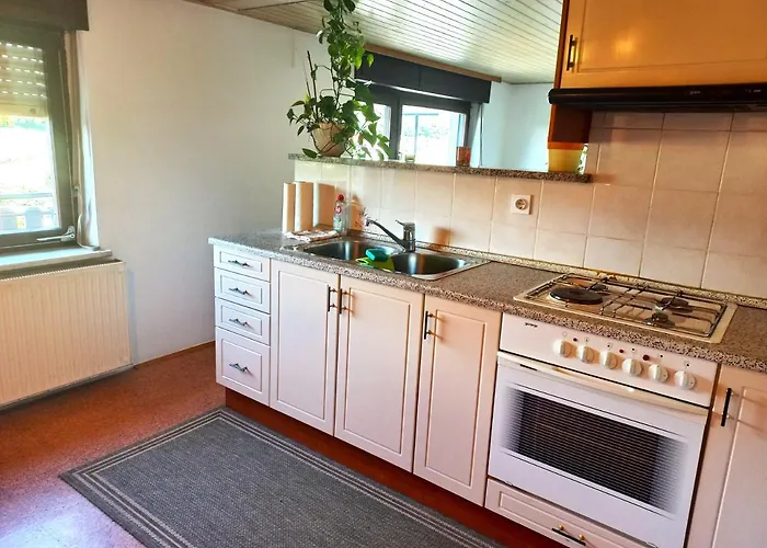 Zajec منزل للإقامة غروسوبلي